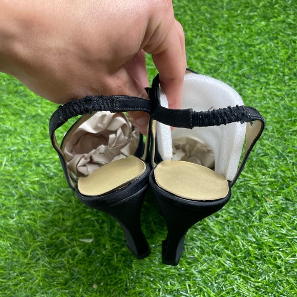 Nina Black Heels Size Women’s 8 - Picture 5 of 7